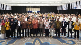 Menjadi Akar Perekonomian Nasional, Menko Airlangga Dorong Koperasi Terus Tumbuh dan Beregenerasi