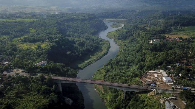 Sungai Citarum, Sungai Purba Saksi Sejarah Peradaban yang Jadi Lautan Sampah