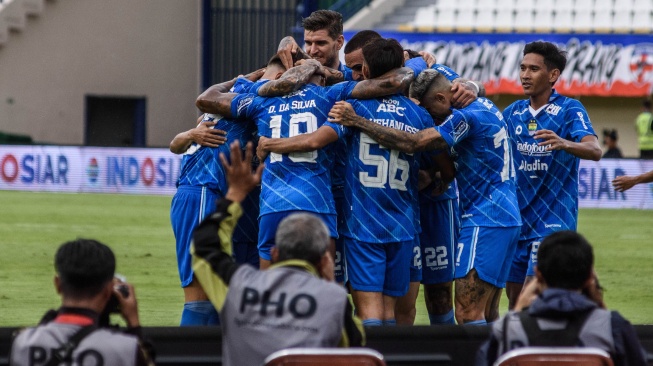 Bojan Hodak Sudah Siapkan Menu Latihan Skuat Persib di Bulan Ramadan